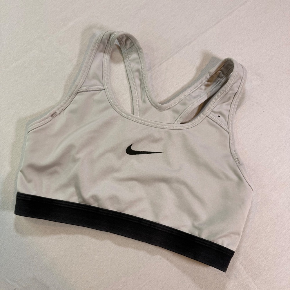 Nike Sports Bra Womens M Gray Dri-FIT Racerback Athletic‎ Gym Training Workout
